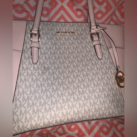 MK CHARLOTTE TOTE BAG - Picture 3 of 3